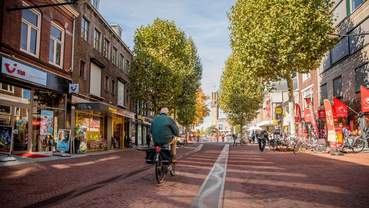 Enschedesestraat kleurt steeds roder!
