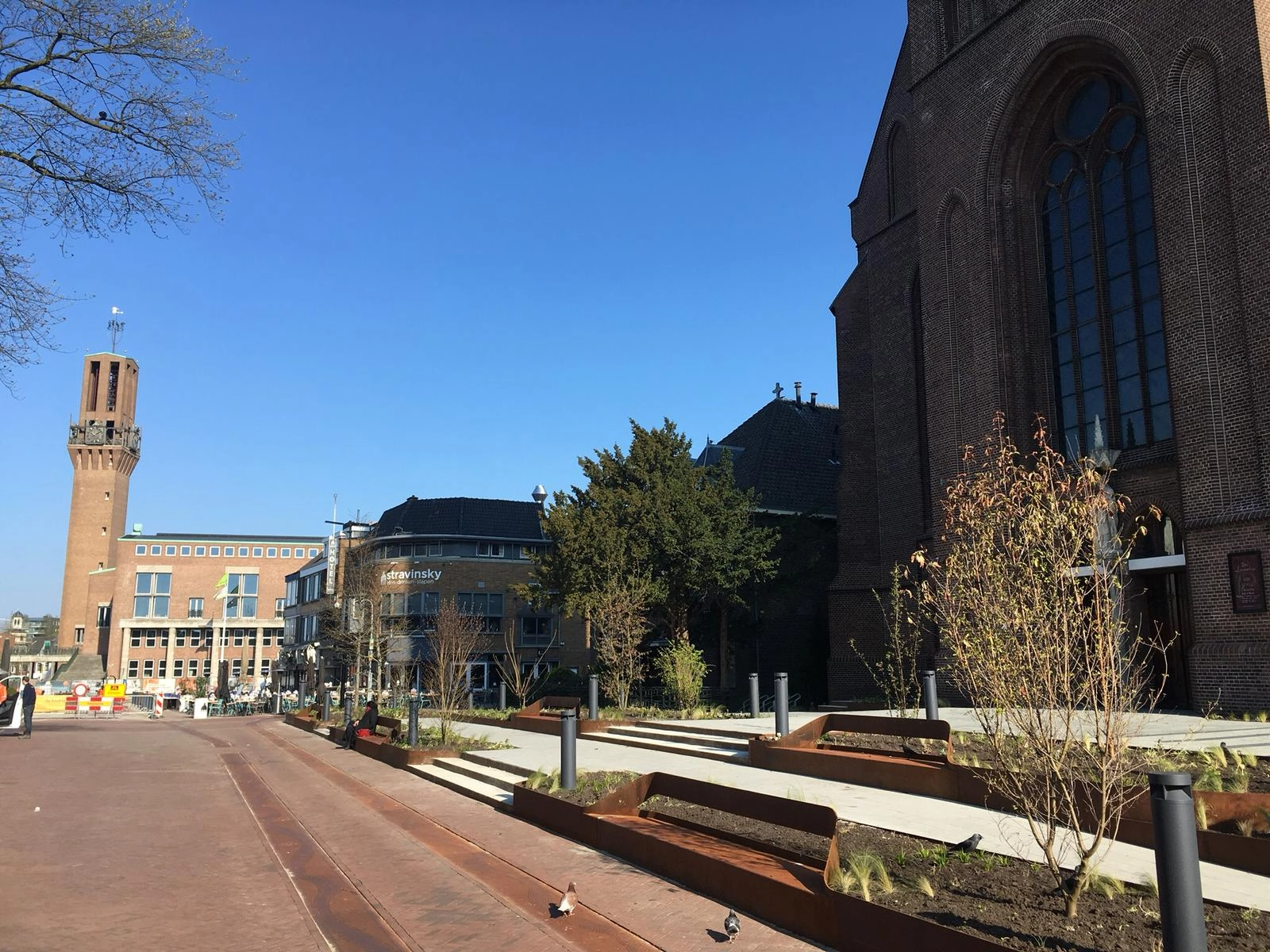 Kruising Enschedesestraat twee weken eerder gereed dan beoogde planning