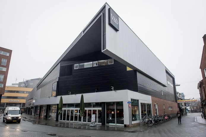Pand van de V&D in Hengelo