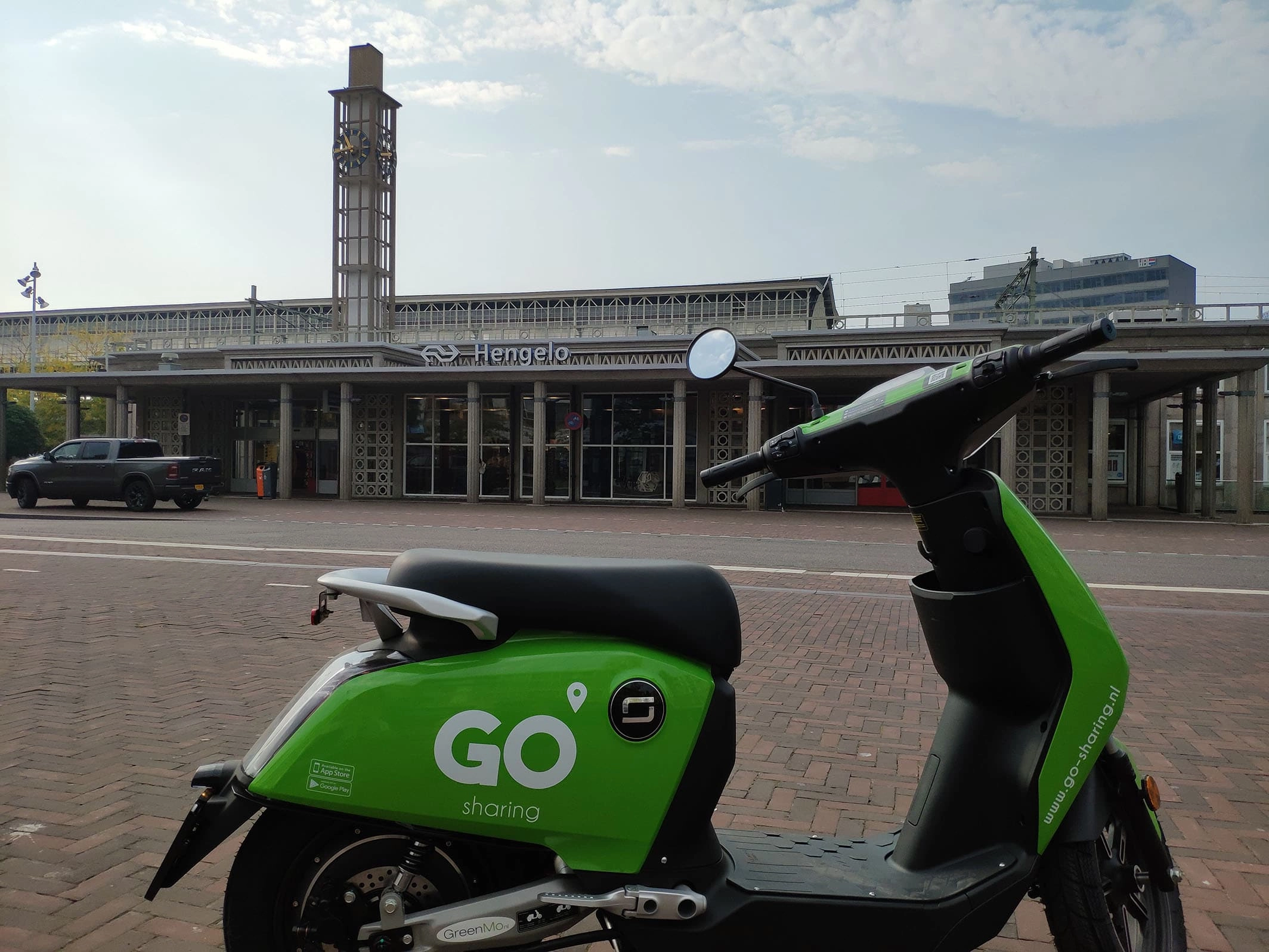 Elektrische deelscooters van GO Sharing nu ook actief in Hengelo
