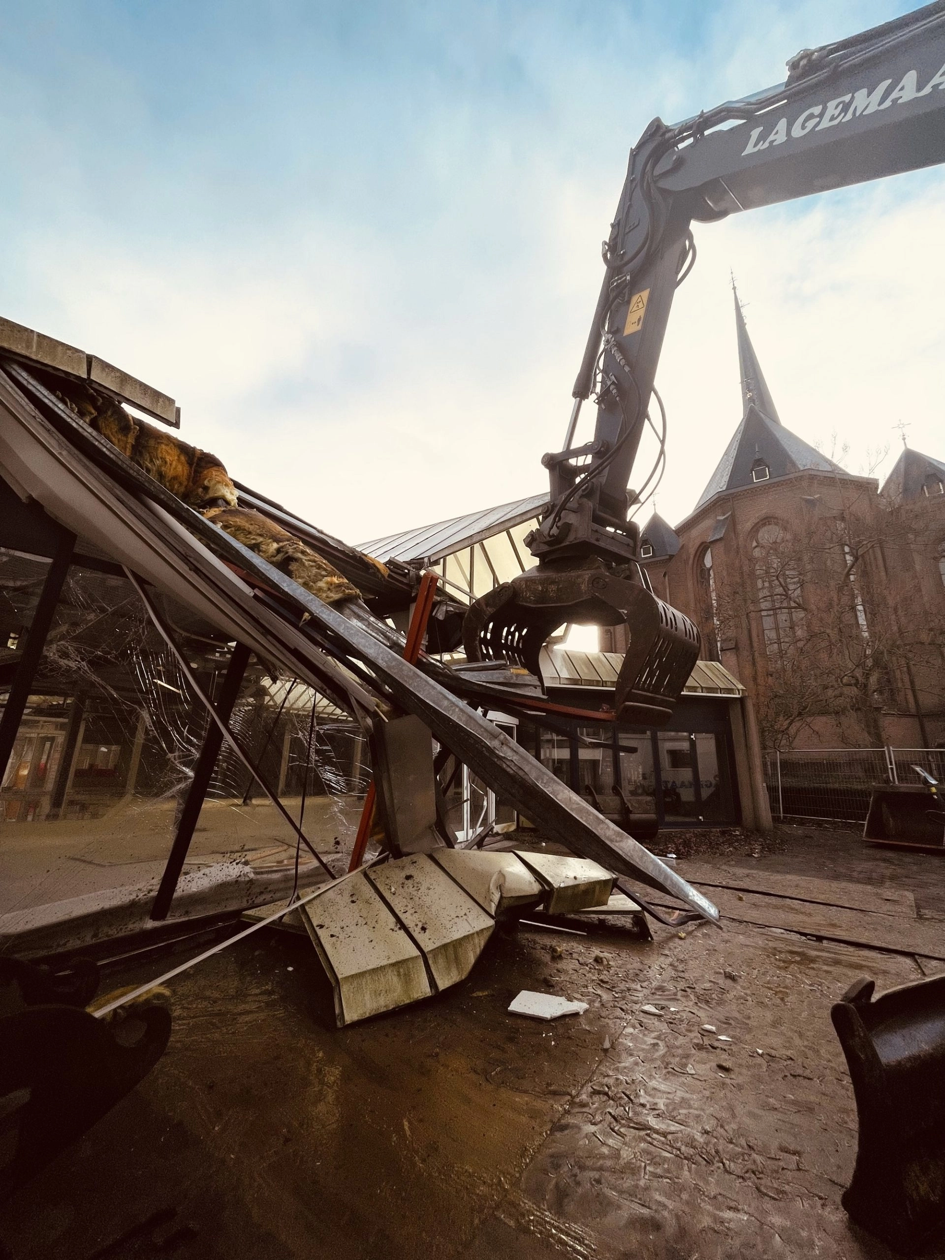 Start laatste fase sloop Lambertuspassage